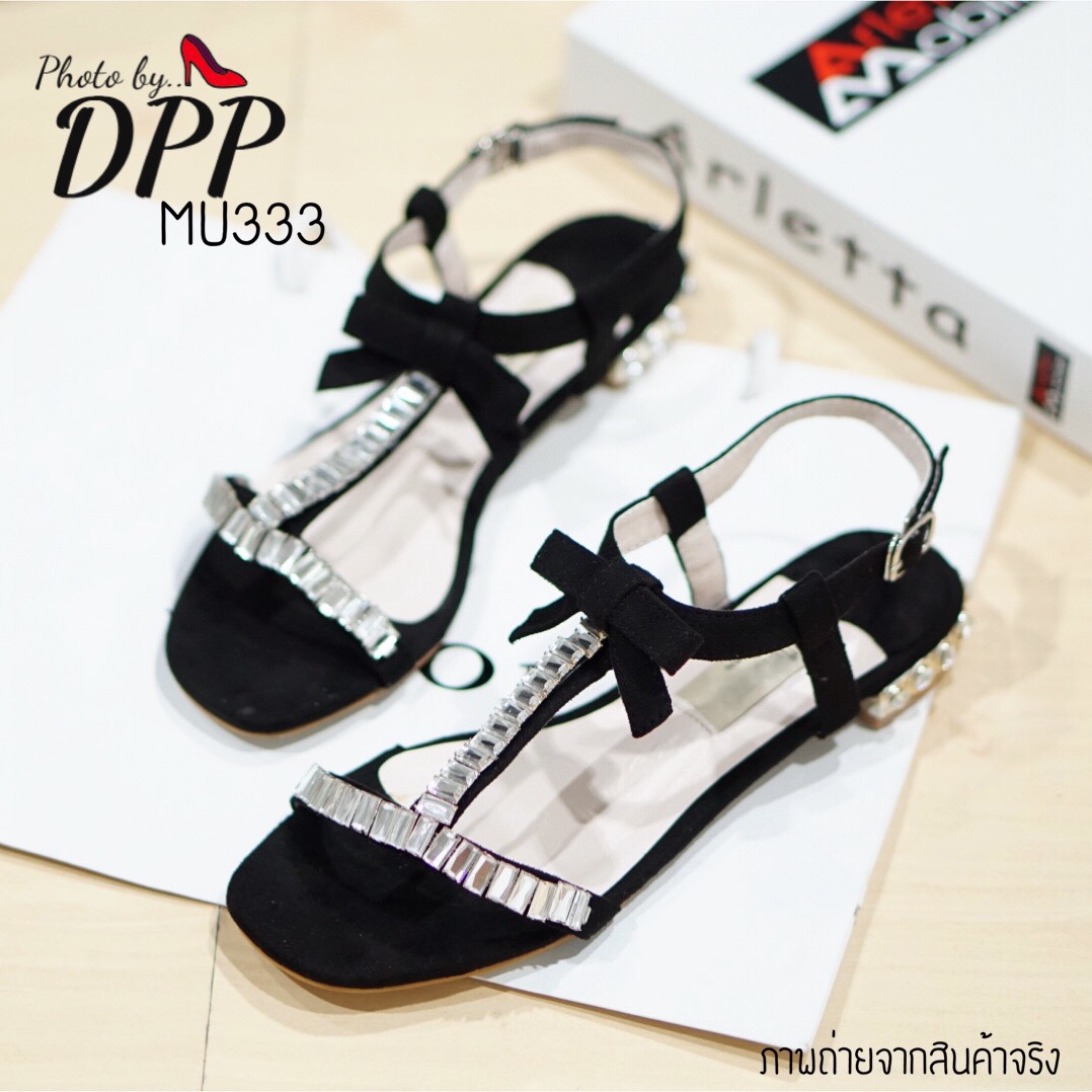 รองเท้ารัดส้น MIUMIU crystals sandals (สีดำ)