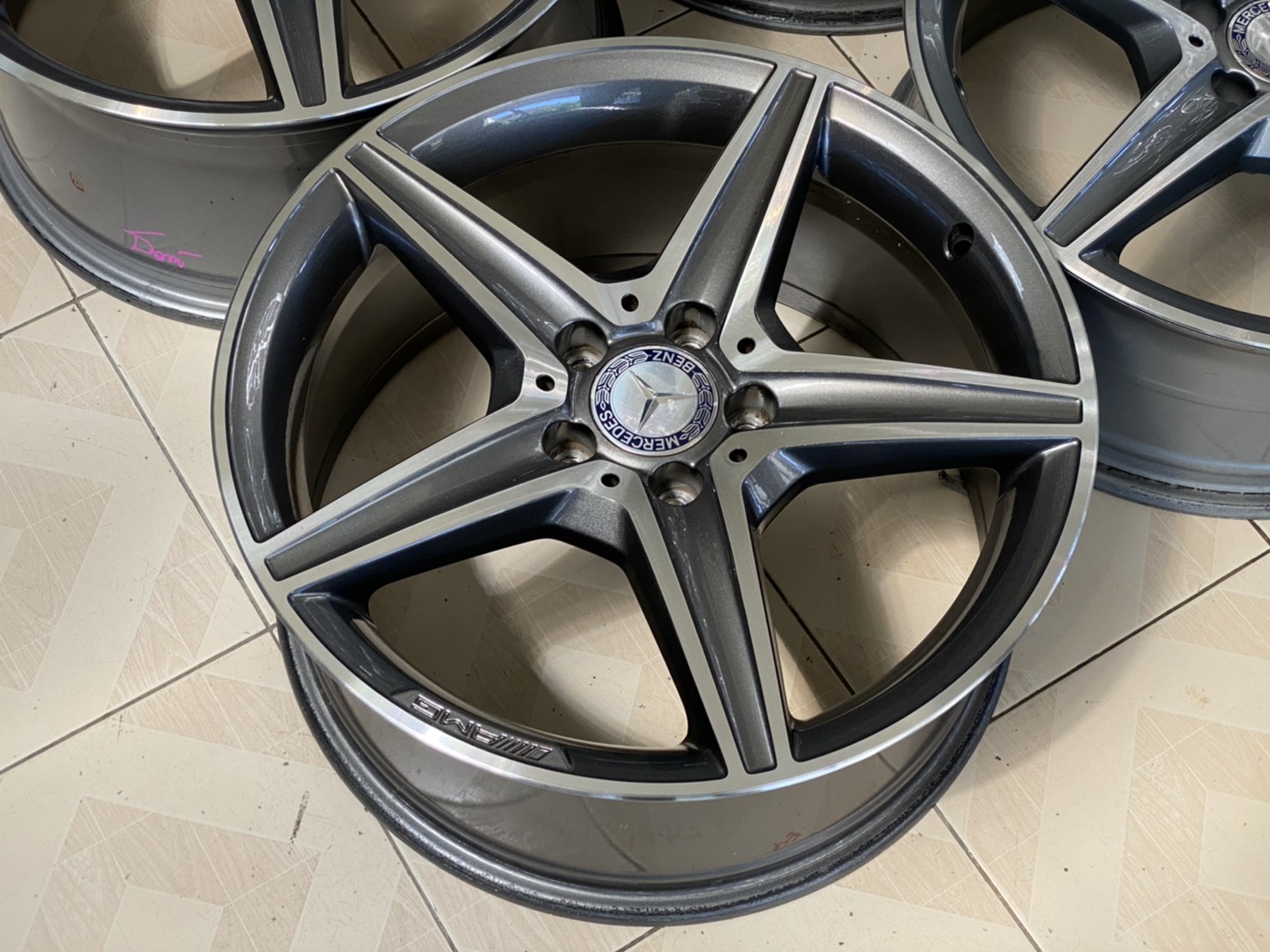 ล้อแท้ AMG ST6 W205 18”