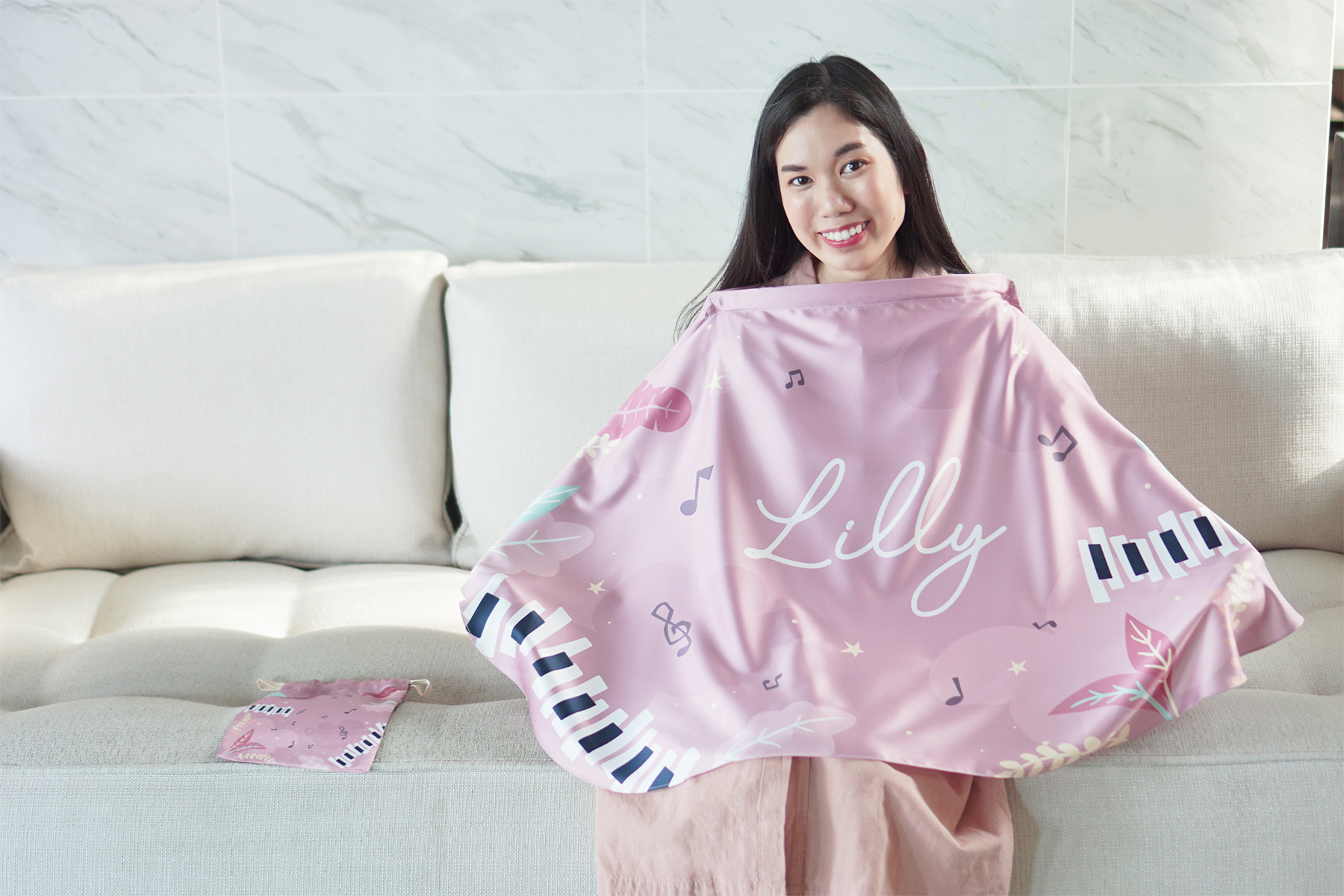 ผ้าคลุมให้นม สั่งทำใส่ชือ ลาย Piano - Pink