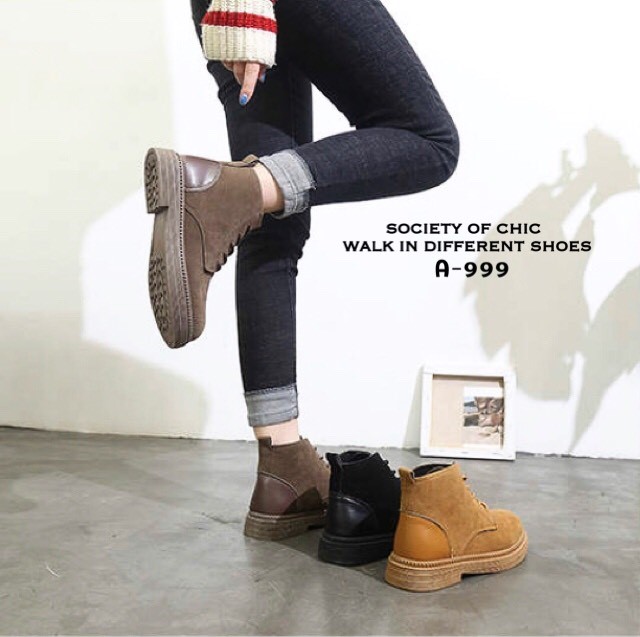 รองเท้าผ้าใบหุ้มข้อสไตล์ Martin (สีดำ)