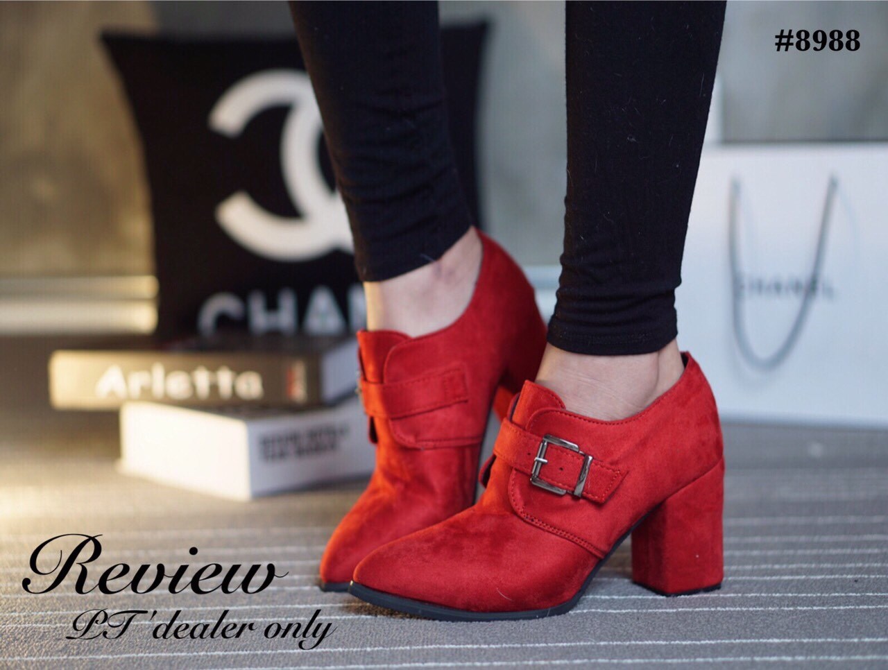 พร้อมส่ง : รองเท้ามินิบูท (สีแดง)