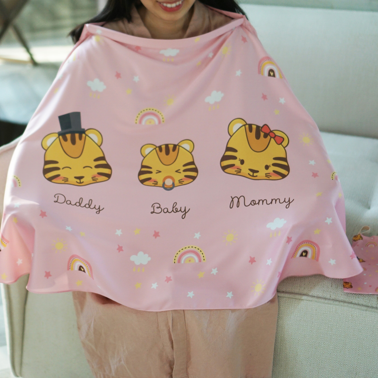 ผ้าคลุมให้นม พร้อมส่ง ลาย เสือ Tiger - Pink