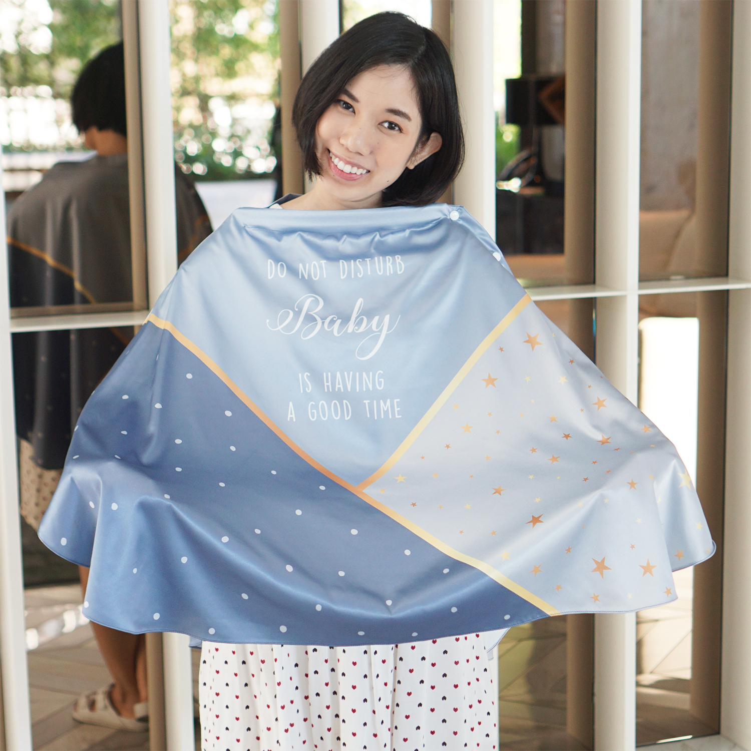 ผ้าคลุมให้นม (รุ่นมีกระดุม ถอดโครงได้) พร้อมส่ง ลาย Triangle Grey/ Navy