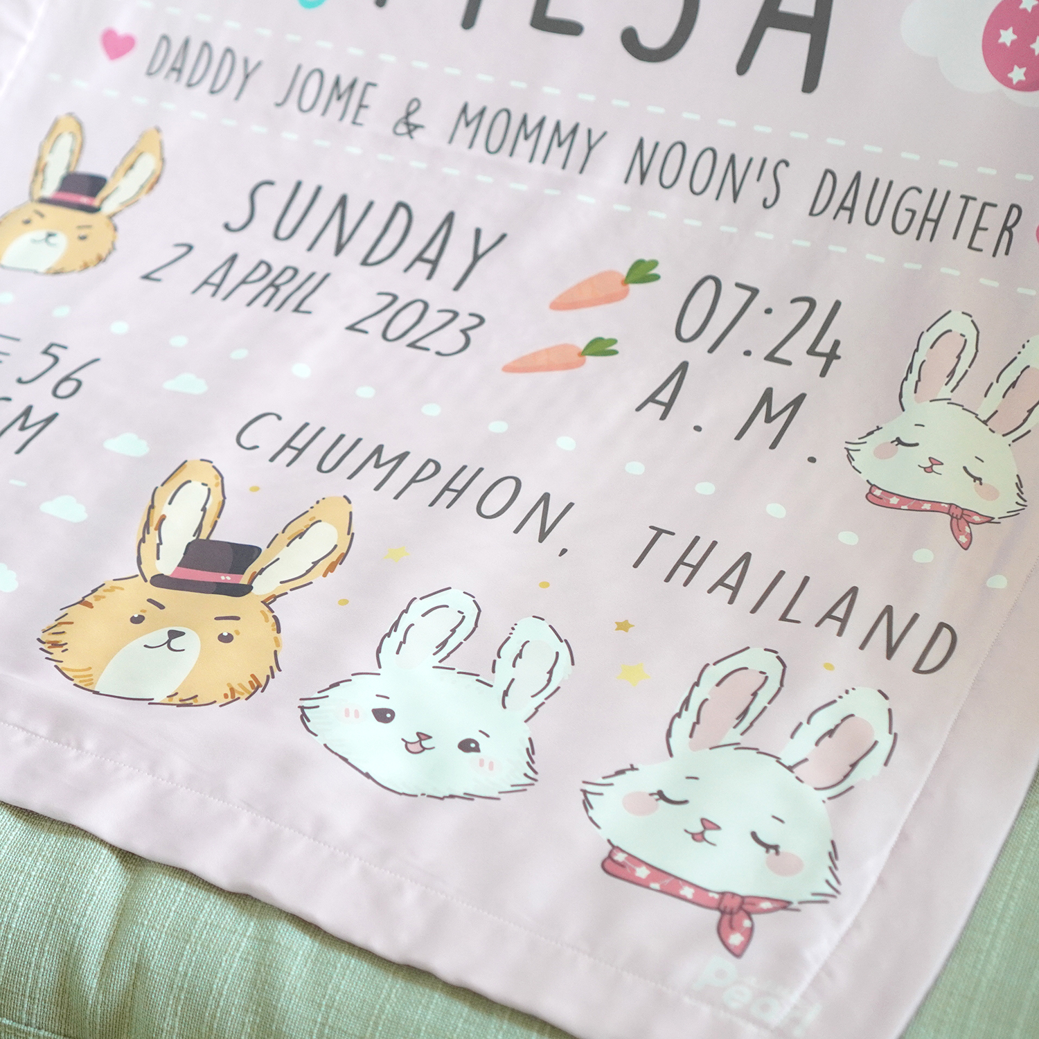 ผ้าห่ม สั่งทำใส่ชื่อ ลาย Rabbit with carrot - Pink