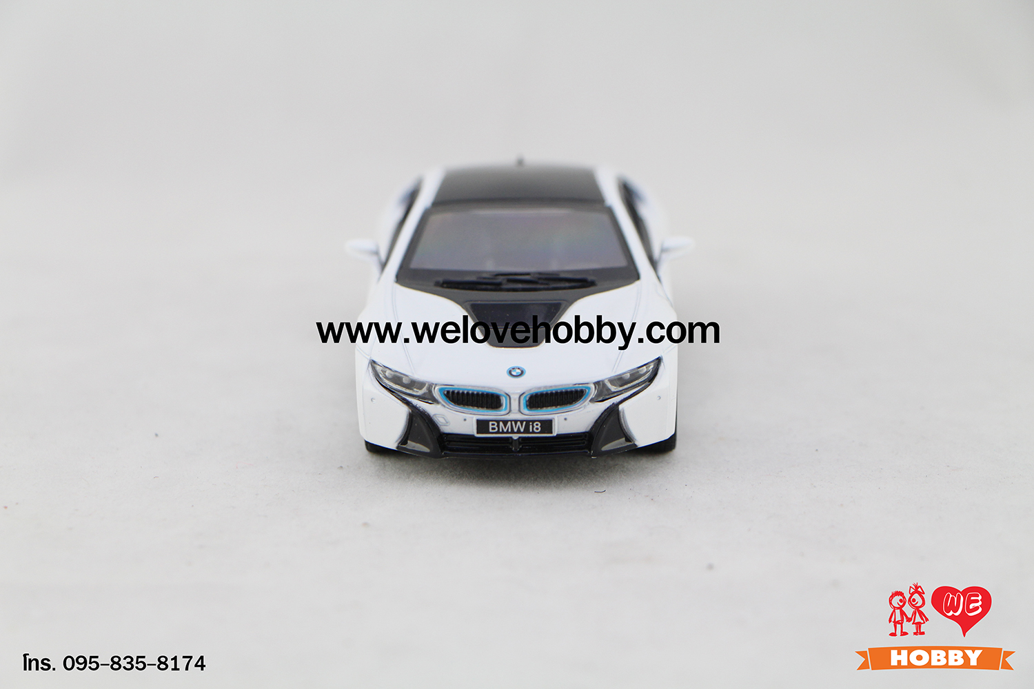 โมเดลรถซุปเปอร์ คาร์ BMW i8 สีขาว Scale 1:36