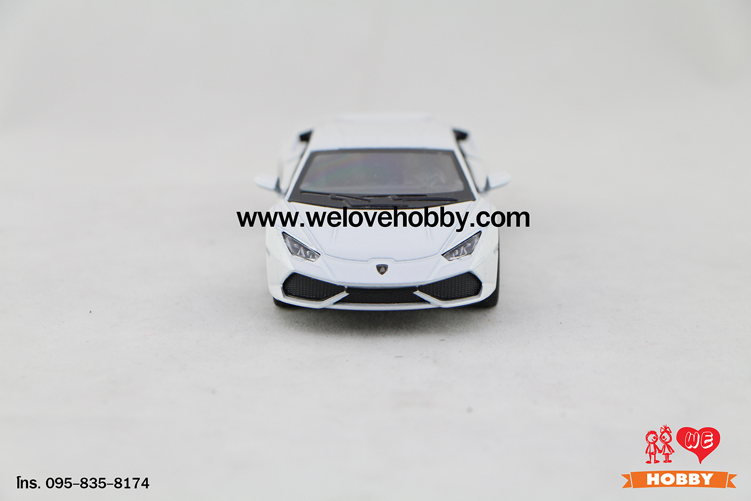 โมเดลรถซุปเปอร์ คาร์ Lamborghini Huracán LP610-4 สีขาว Scale 1:36