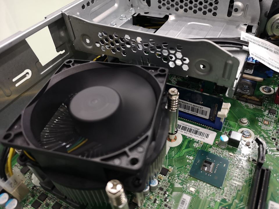 LENOVO V530S i7-8700