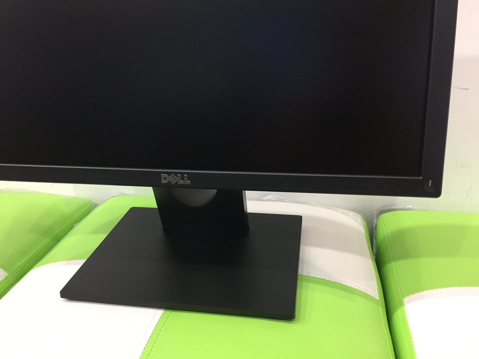 DELL E1916Hf 18.5" LED สภาพใหม่ๆ