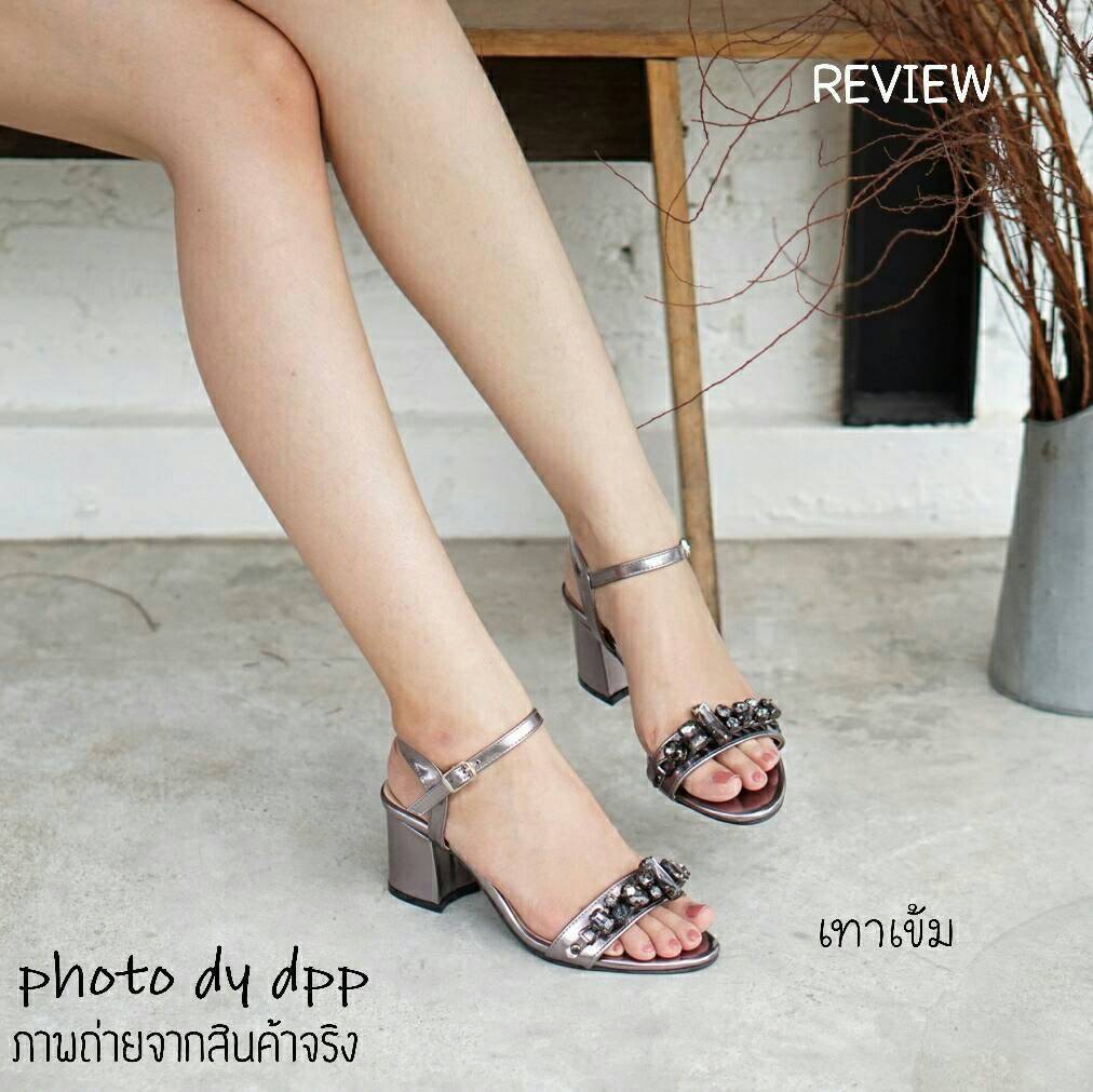 พร้อมส่ง : รองเท้าส้นสูงสไตล์ MIUMIU (สีเทาเข้ม)