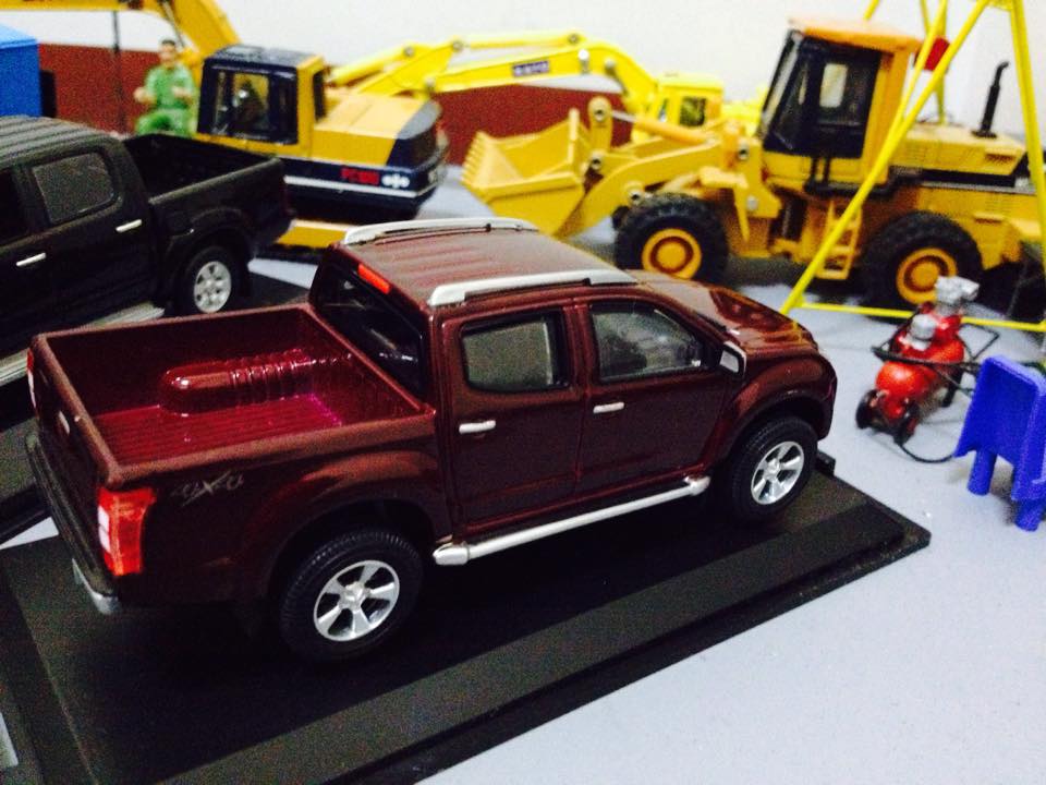 โมเดล Isuzu D max 1/43