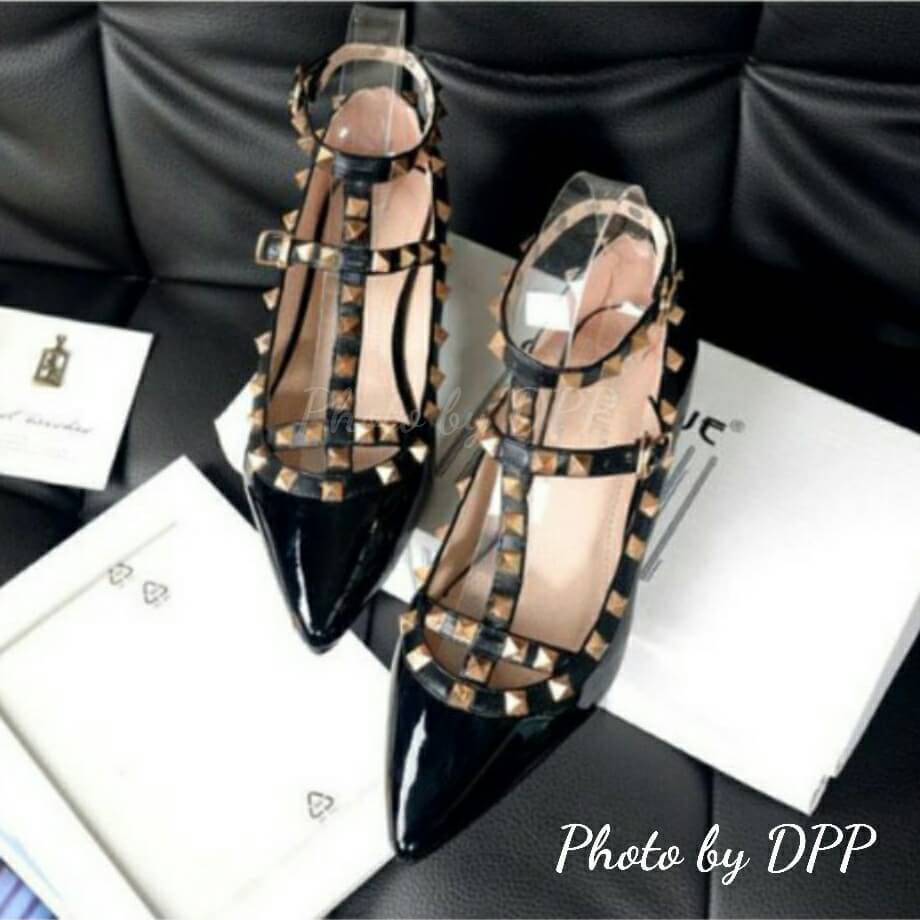 รองเท้า Valentino Rockstud Flats 2016 (สีดำ)
