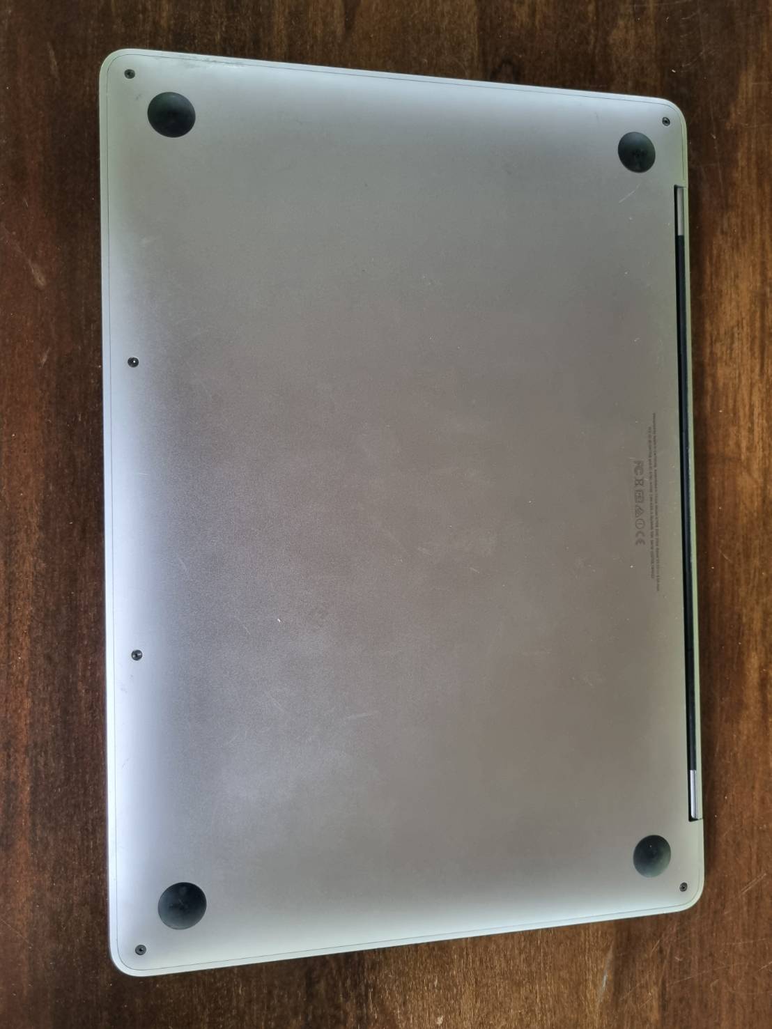 Macbook Pro 2017 i5 Ram8 SSD 128GB แบตเสื่อม จอไบท์