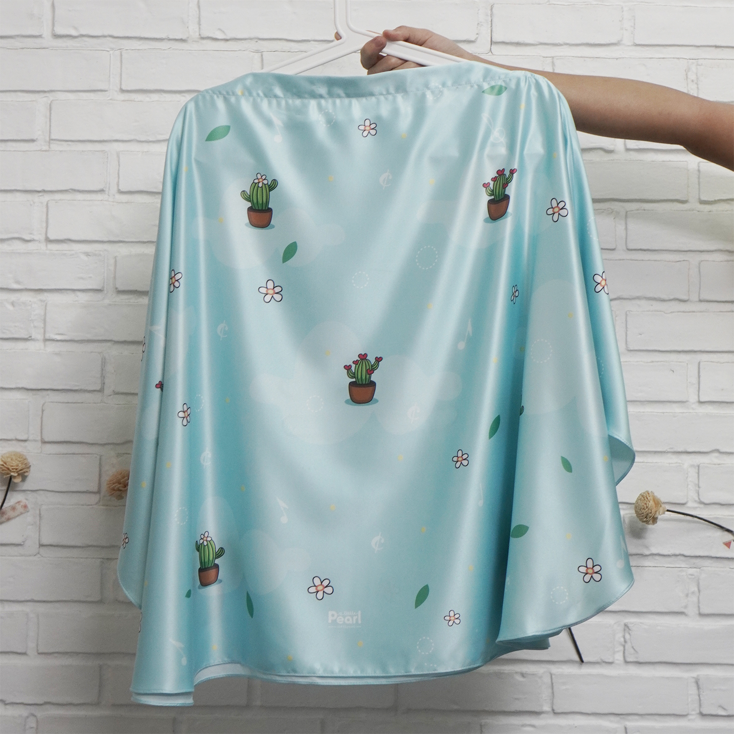 ผ้าคลุมให้นม สั่งทำใส่ชือ ลาย Cactus - Mint