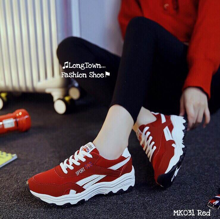 รองเท้าผ้าใบสปอร์ตแต่งลาย (สีขาว)