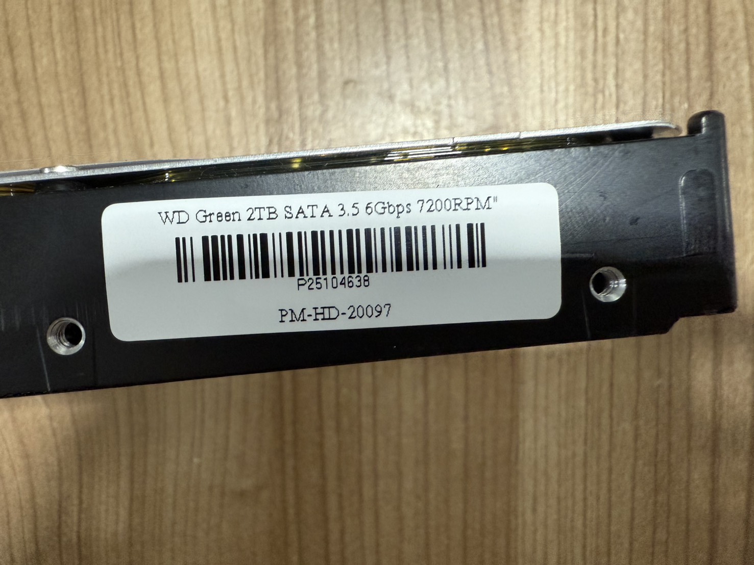 ฮาร์ดดิสก์ WD Green 2TB SATA 3.5 6Gbps 7200RPM"