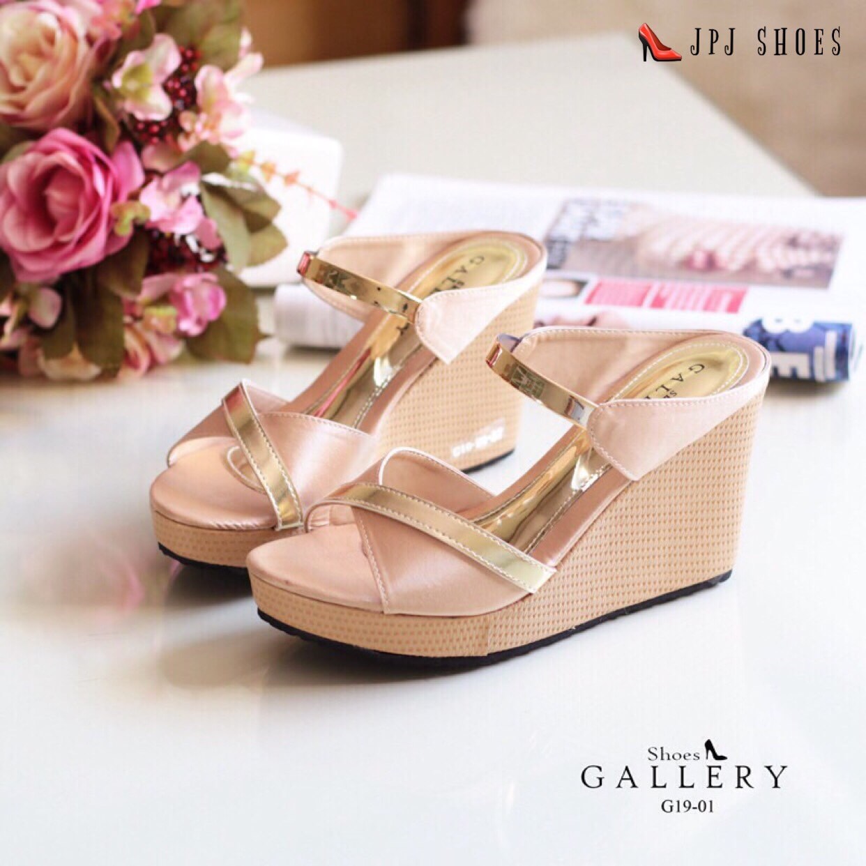รองเท้า ZARA Wedges Style (สีครีม)