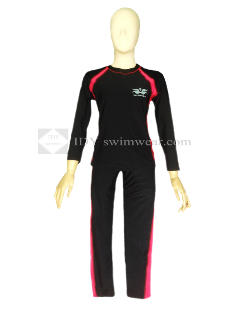 ชุดว่ายน้ำแขนยาว rashguard กันแสงแดด UV 50+ แถบสีแดง เสื้อ+กางเกงขายาว ไซส์ XL อก35" เอว 26" สะโพก 38" มีซับใน แถมฟองน้ำ พร้อมส่ง idyshop
