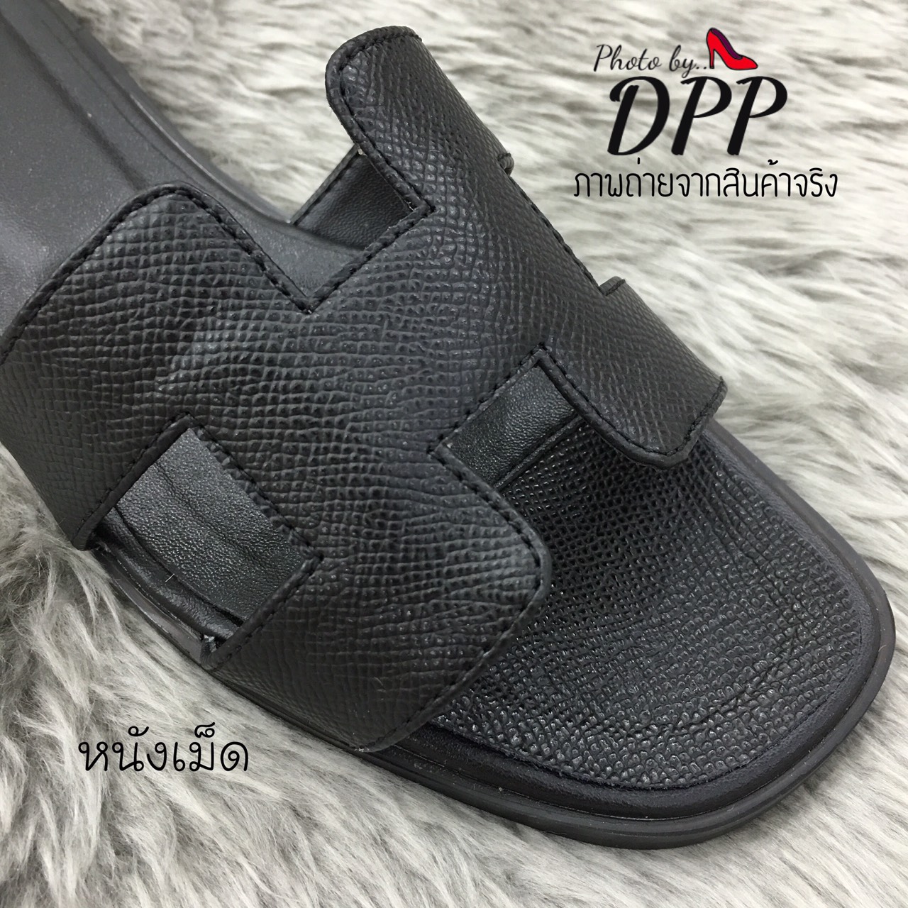 รองเท้า HERMES Sandals Leather (สีเงินหนังนิ่ม)