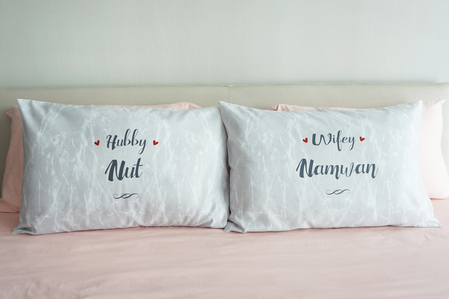ปลอกหมอนหนุนคู่ลายหินอ่อน สีเทา Hubby Wifey - Grey