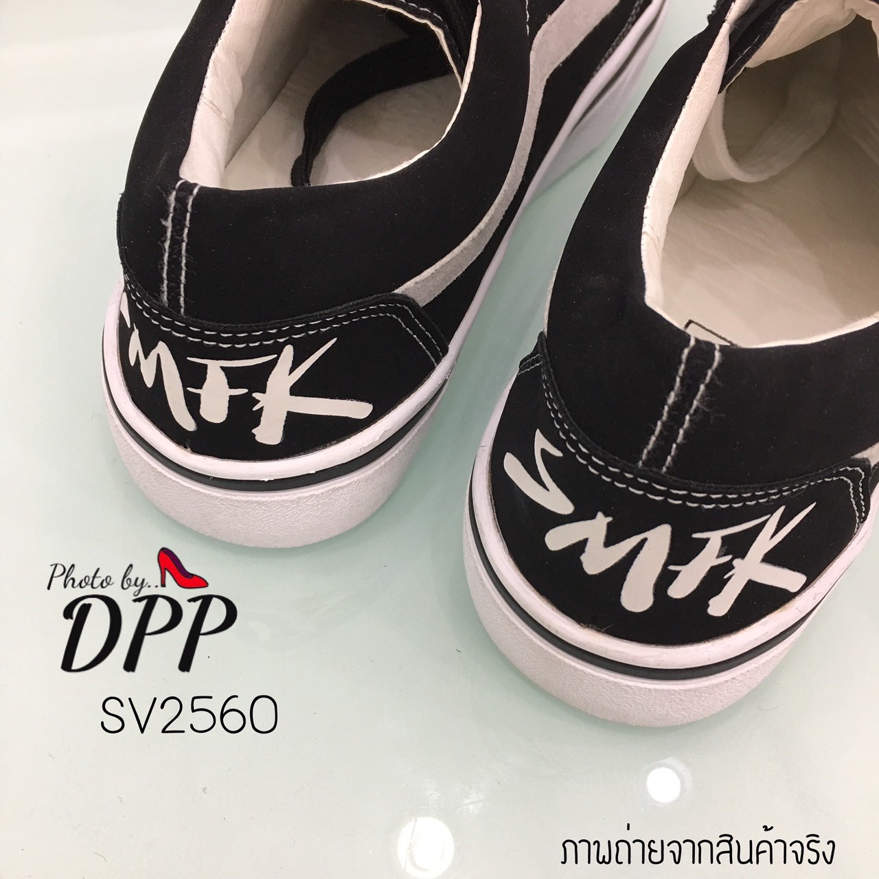 รองเท้าผ้าใบสไตล์ VC limited edition