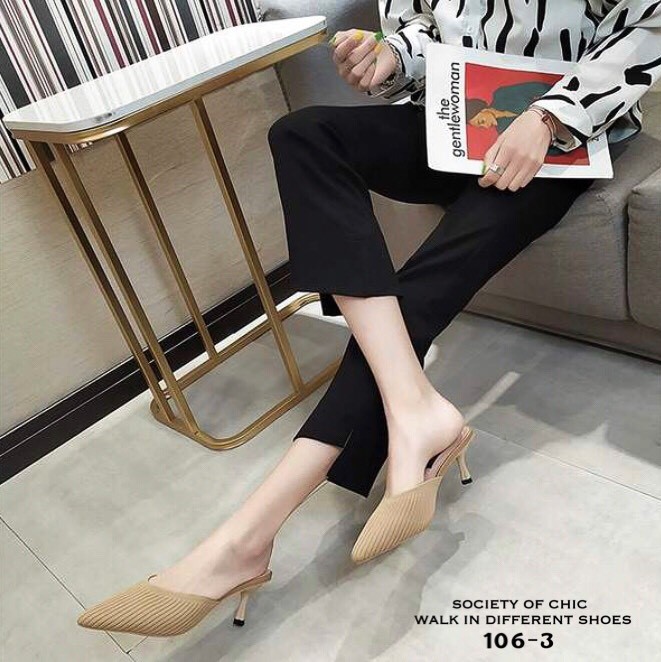 รองเท้าเปิดส้นแต่งผ้าร่อง (สีกากี)