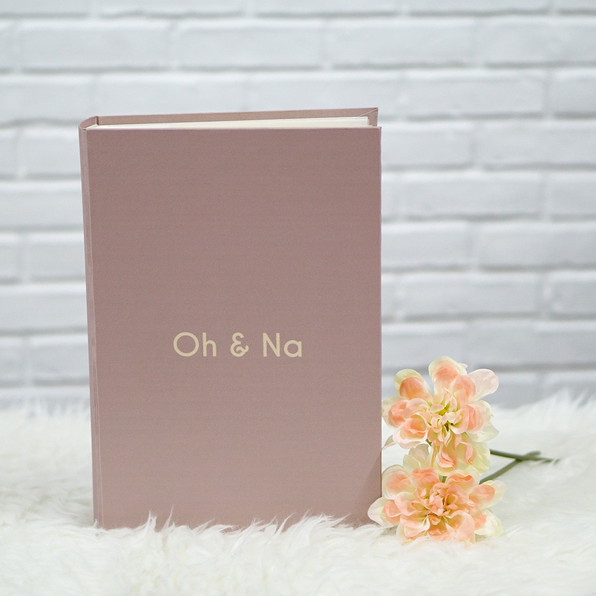 อัลบั้มสั่งทำใส่ชื่อ ลาย Minimal