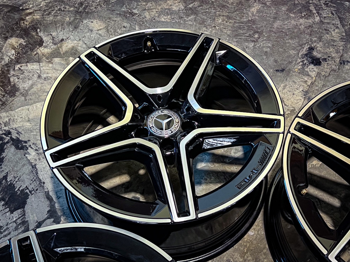 ล้อเบนซ์แท้ AMG 5 TAWIN SPOKE NEW 19"