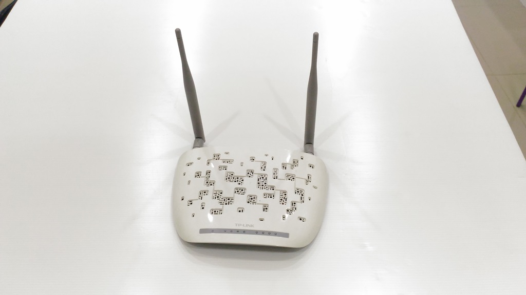 TP-Link TD-W8961ND 300Mbps Wireless N ADSL2+ Modem Router