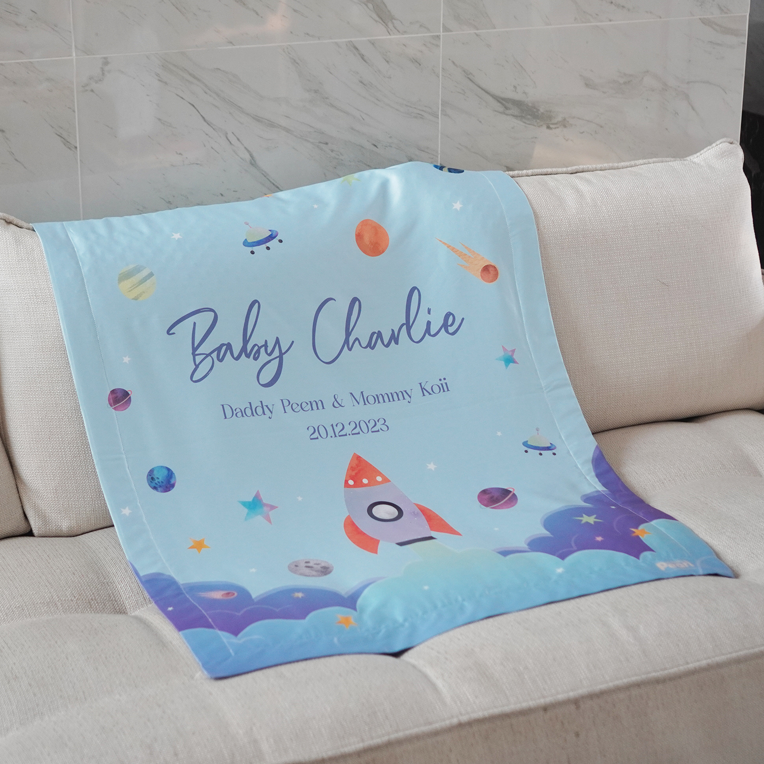 ชุดของขวัญเด็ก เซทโปรฝันดี หมอนหลุม + หมอนเด็ก + ผ้าห่มขนาด 75x100cm ลาย Rocket - Blue