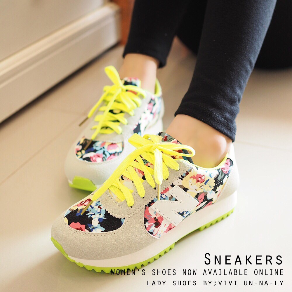พร้อมส่ง : รองเท้าผ้าใบ NB ลายดอกไม้ (สีเขียวอ่อน)