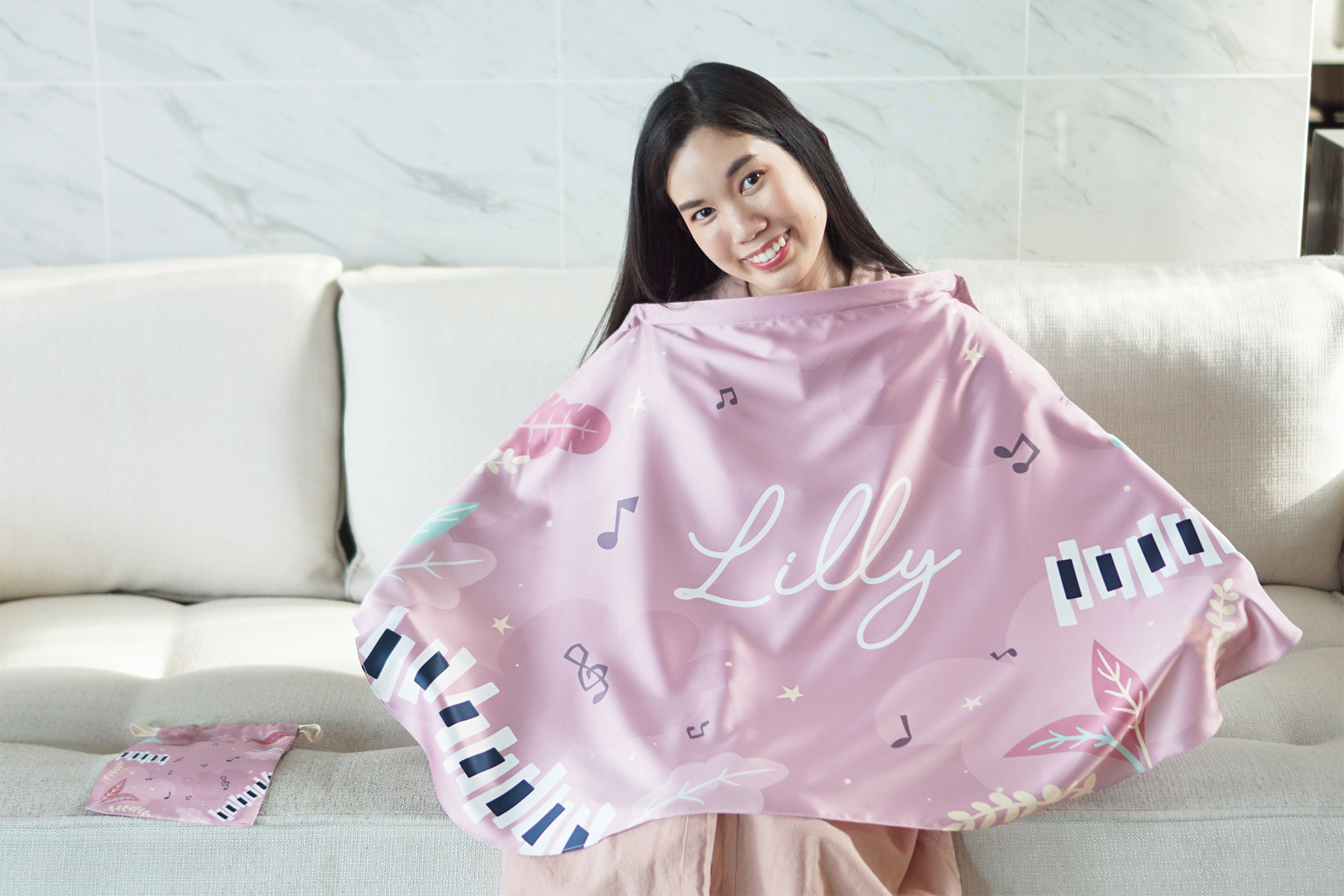 ผ้าคลุมให้นม สั่งทำใส่ชือ ลาย Piano - Pink