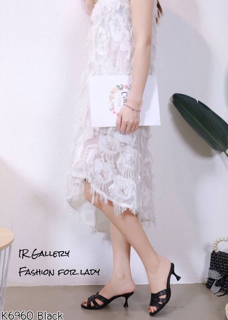 รองเท้าหน้าสานส้นแจกัน (สีแทน)