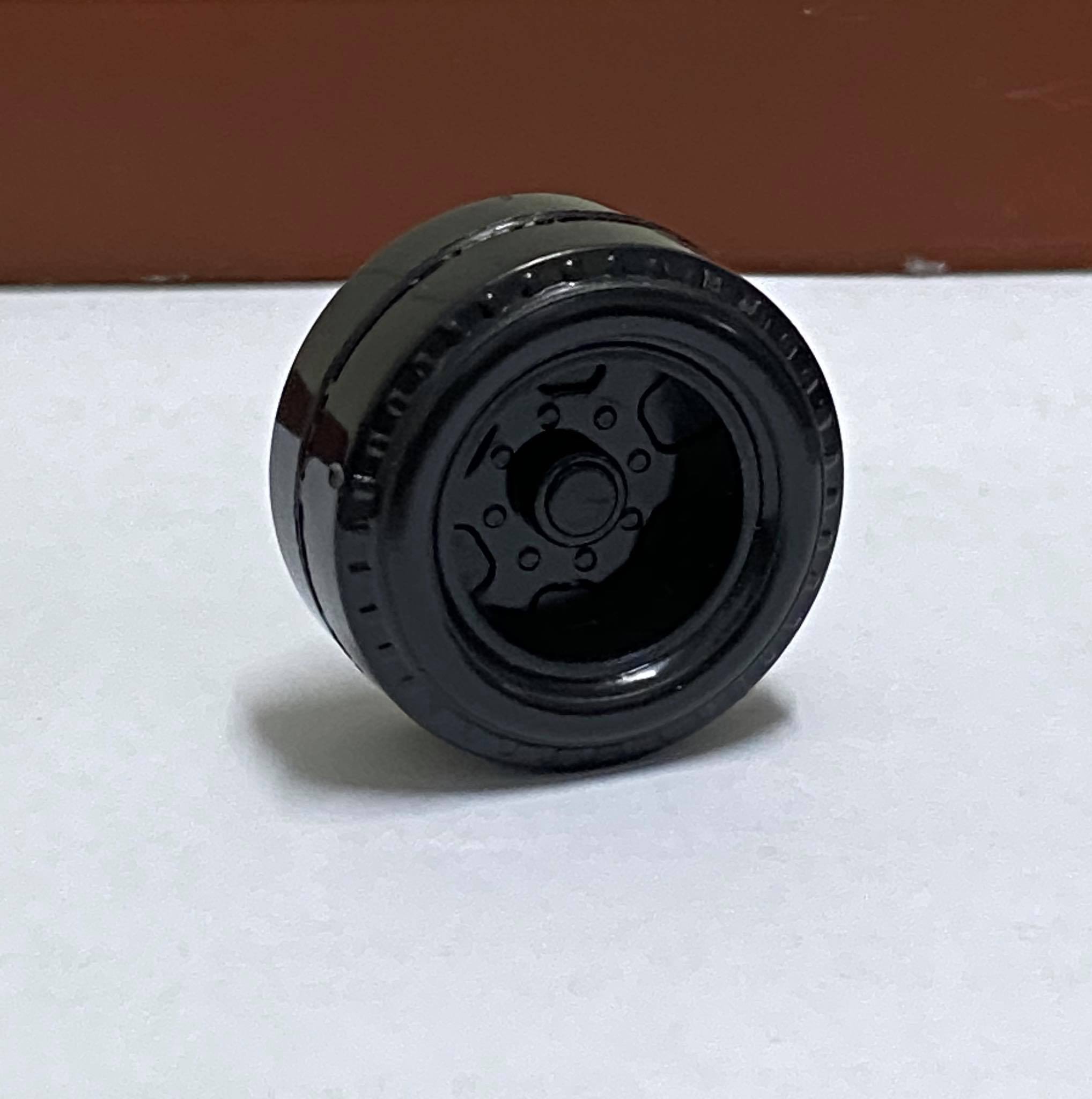 ล้อรถของเล่น P26 ล้อรถบรรทุกโมเดล truck wheel scale 1/24 ล้อไอหลง โมเดลล้อรถบรรทุก พลาสติก