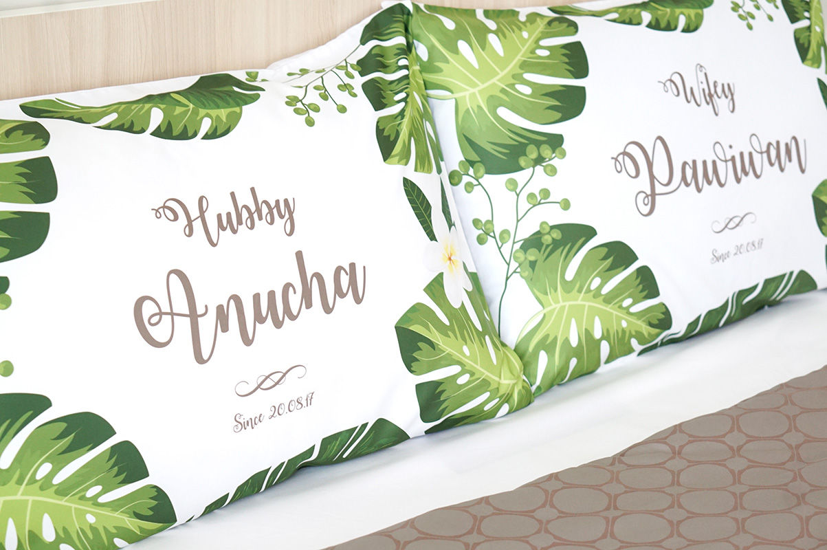 ปลอกหมอนหนุนคู่ สีขาว ลาย Palm Leaf