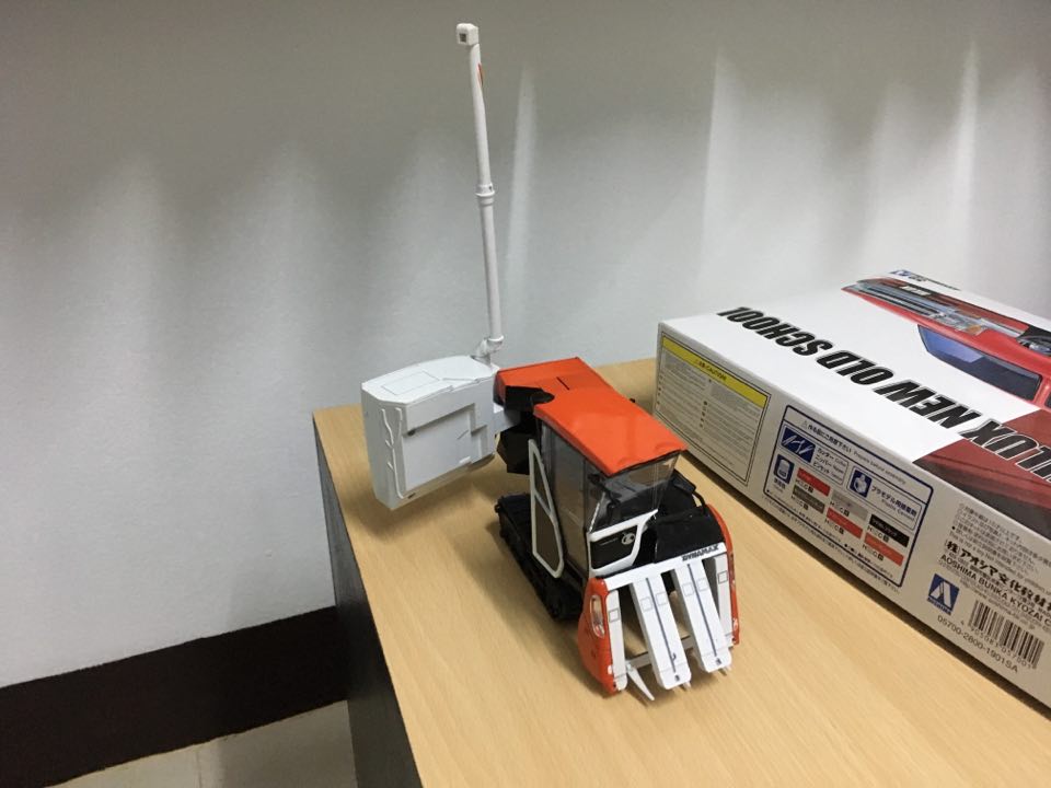 รถเกี่ยวข้าว Kubota 1/24
