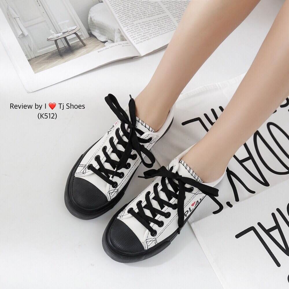 รองเท้าผ้าใบ Style Play Comme (สีขาว)