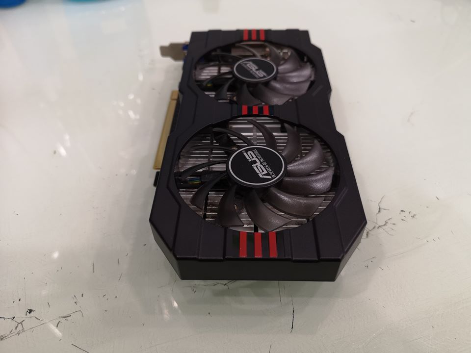 ASUS GTX750 2GB. DDR-5