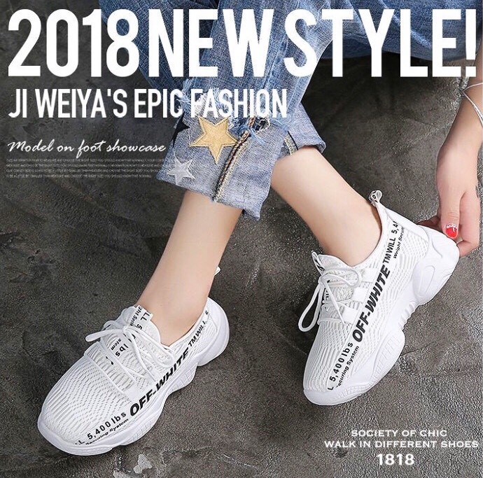 รองเท้าผ้าใบผ้าตาข่ายทรง Sport (สีดำ)