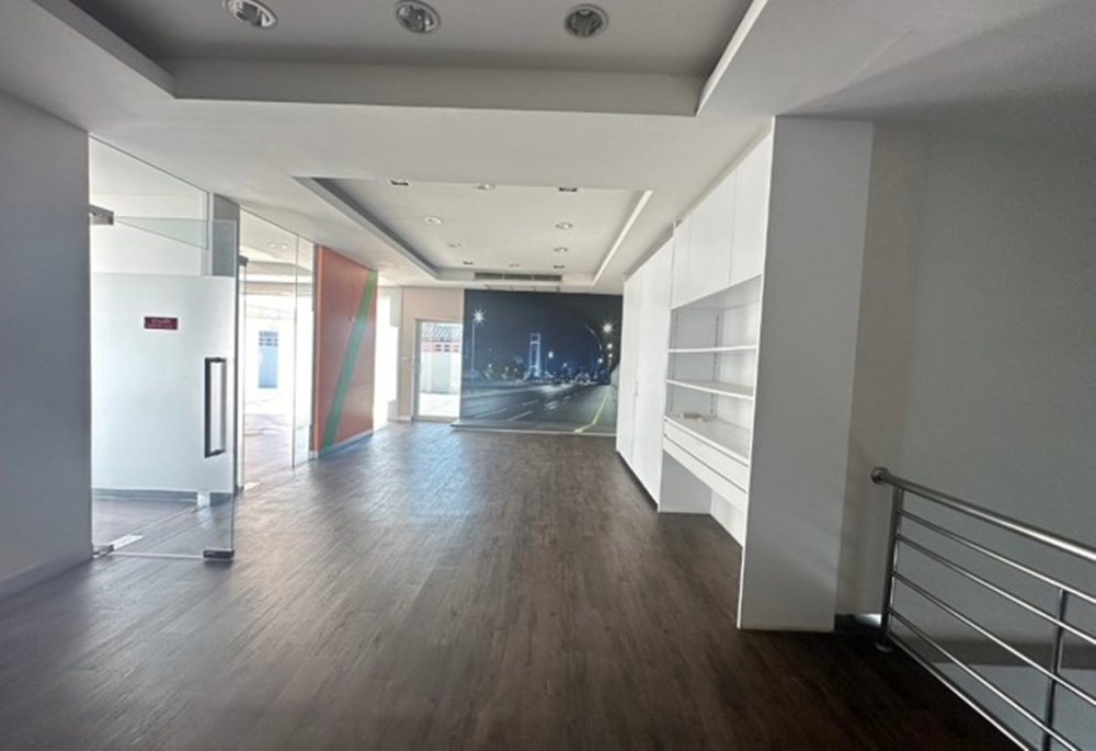 ให้เช่าโรงงานและโกดังคลังสินค้า พร้อมหอพักพนักงาน ติดถนนเพชรเกษม สามพราน จ.นครปฐม เหมาะเช่าเปิดกิจการได้ทันที