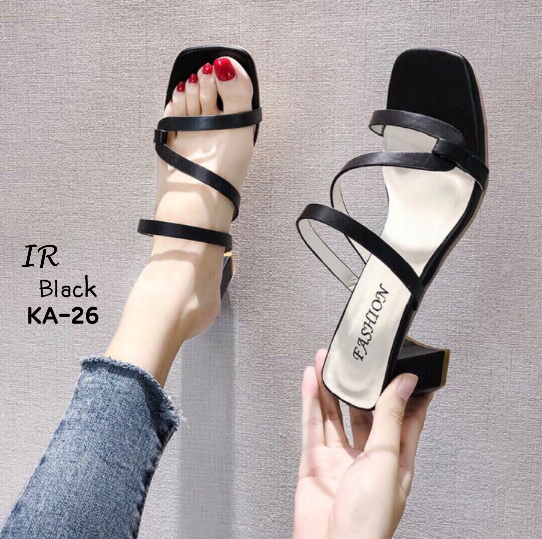 รองเท้าเปิดส้นแต่งสายไขว้สาน (สีดำ)