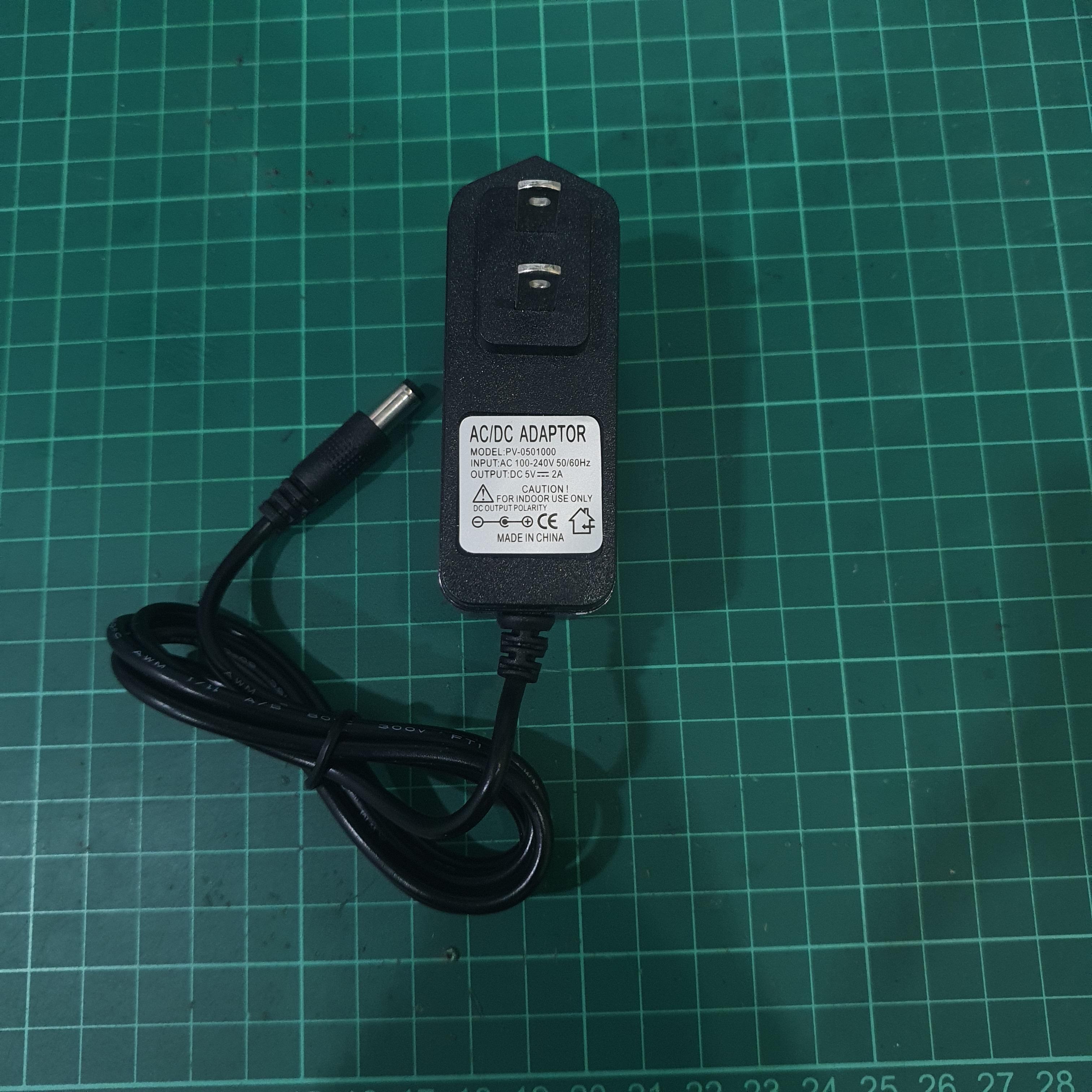 AC/DC Adapter 5V 2A (Model PV-0501000)