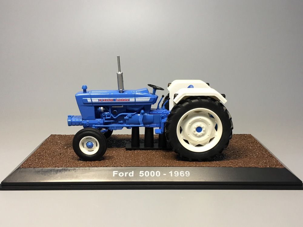 รถไถ Ford 5000 1/32 ปี 1969