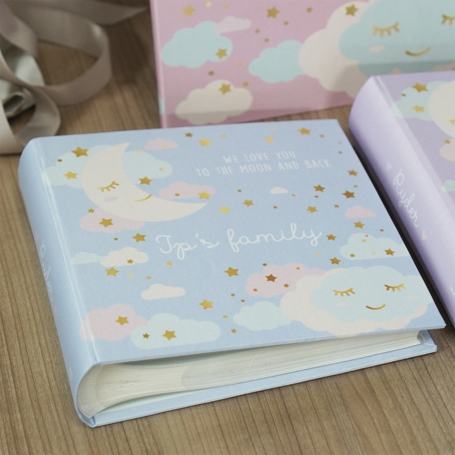 อัลบั้มสั่งทำใส่ชื่อ ลาย Moon