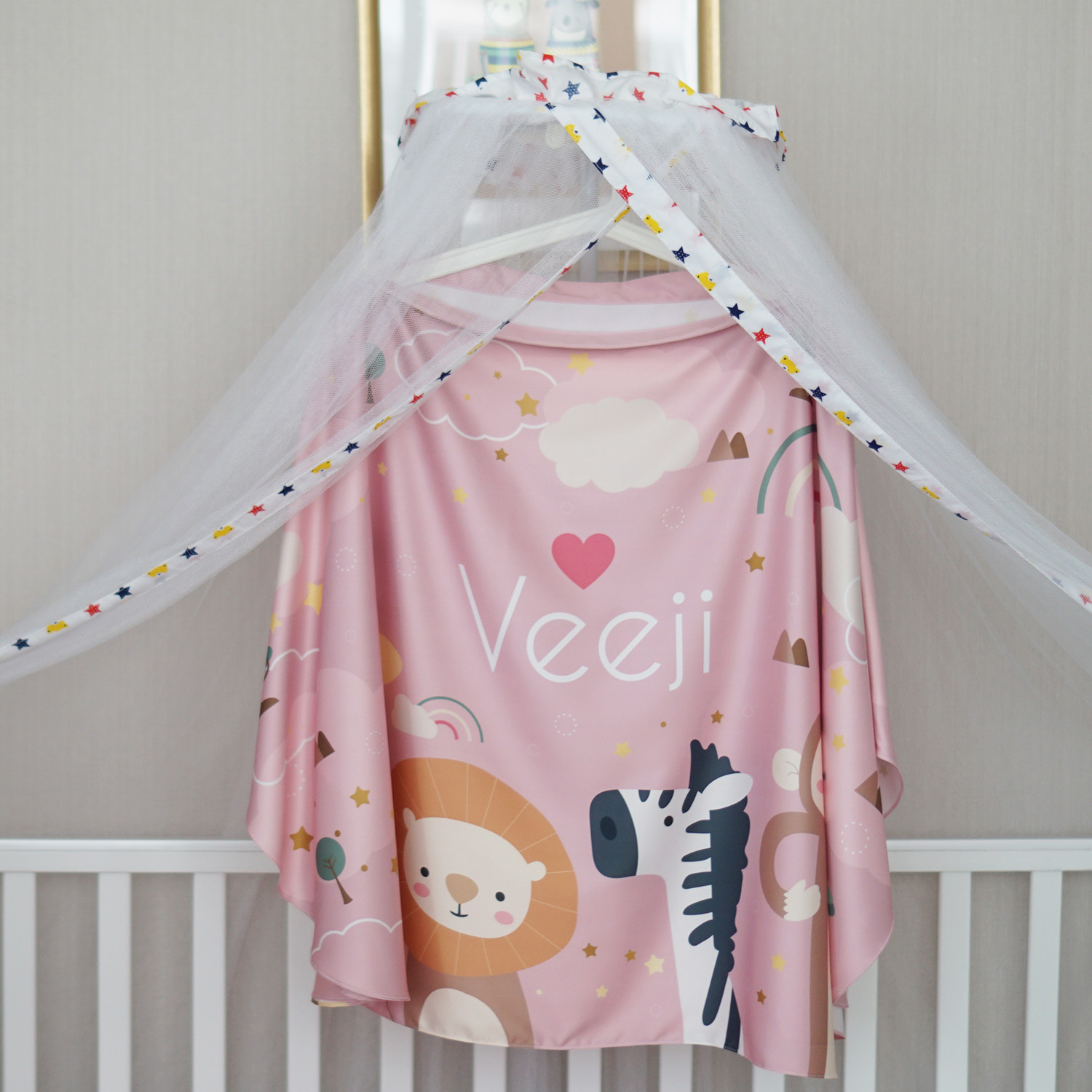 ผ้าคลุมให้นม สั่งทำใส่ชือ ลาย Safari - Pink