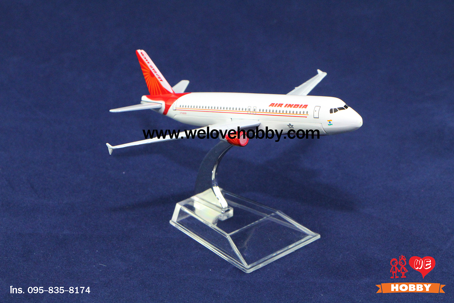 โมเดลเครื่องบิน Indian Airlines 2 สีขาว-แดง อินเดีย (Airbus A320)