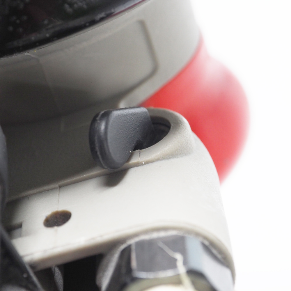 เครื่องขัดกระดาษทรายกลมรุ่นดูดฝุ่น / G7H4-KS5S