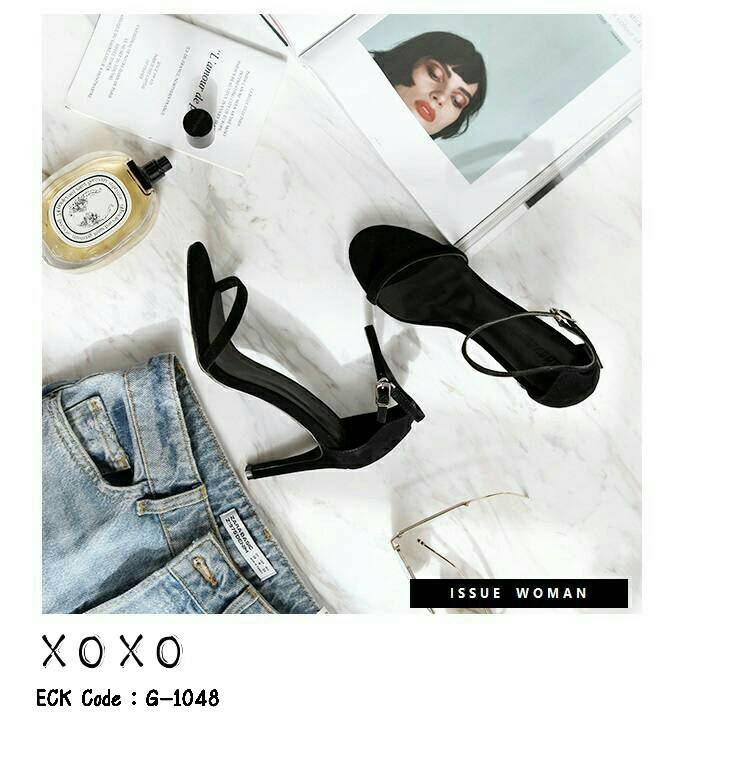 รองเท้าส้นสูงรัดข้อสไตล์เรียบ (สีดำ)