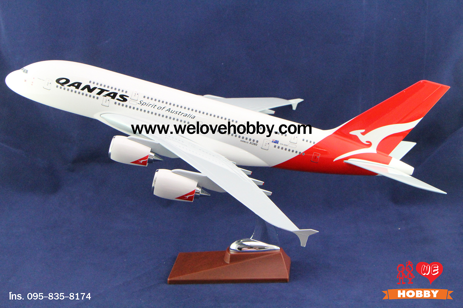 โมเดลเครื่องบิน Qantas Airways ออสเตรเลีย (Airbus A380) ลำใหญ่
