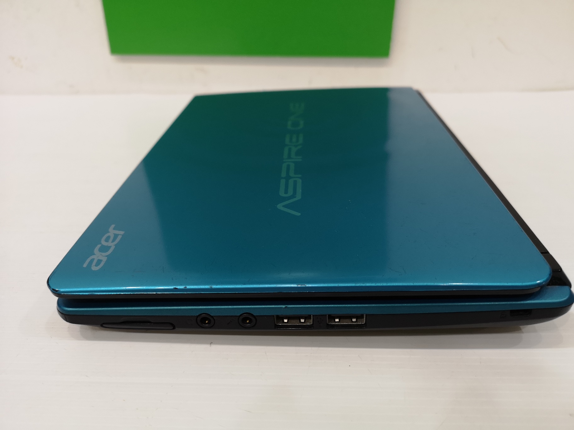 ACER Aspire One D270