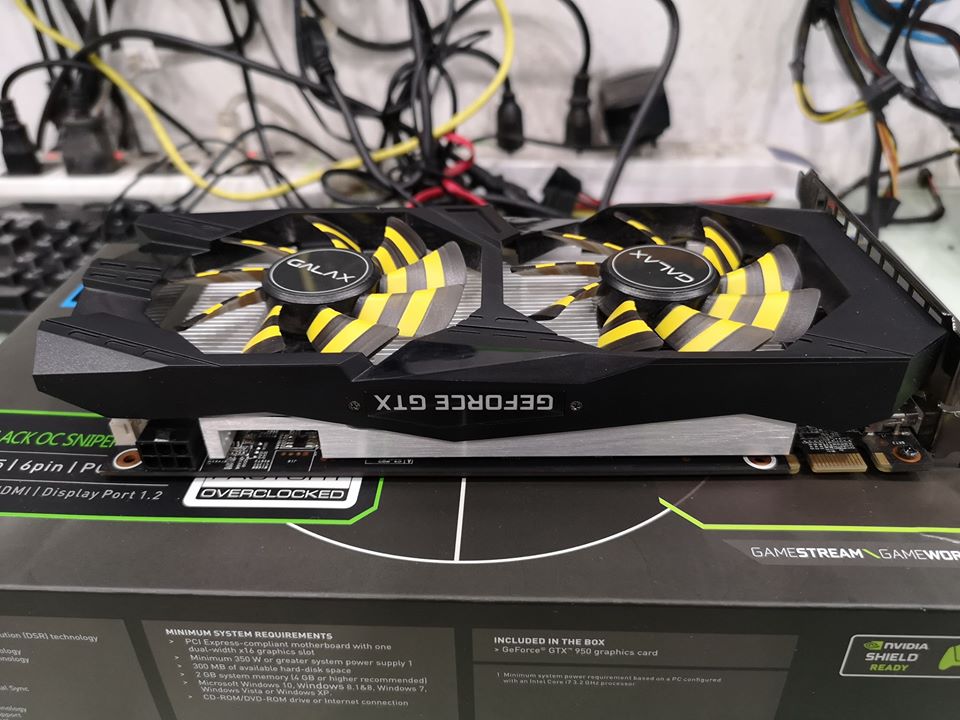 GALAX GEFORCE GTX 950 Black OC Sniper 2GB DDR5 128-bit DVI-I/HDMI/DP